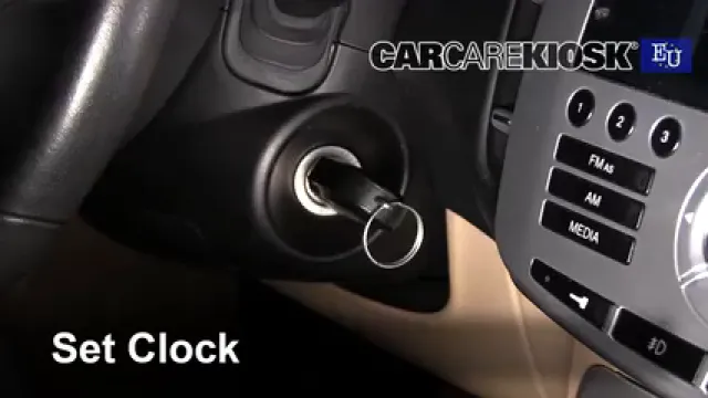 2013 Lancia Delta Oro 1.9L 4 Cyl. Turbo Diesel Horloge Régler l'horloge